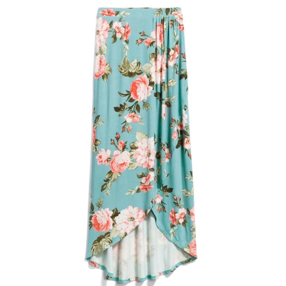 Bexley Maxib Skirt NWT Medium